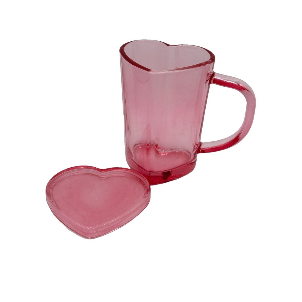 Target Bullseye Playground Valentines Glass Heart Shaped Mug With Lid Pink 11oz